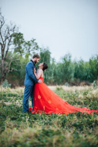 Read more about the article Booking a couples pre-wedding photography services in Toronto